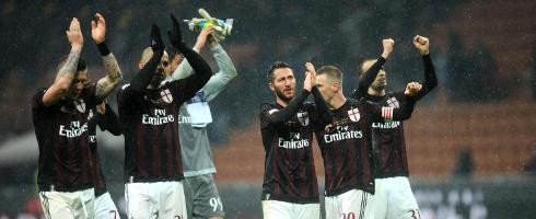 美女被打屁股