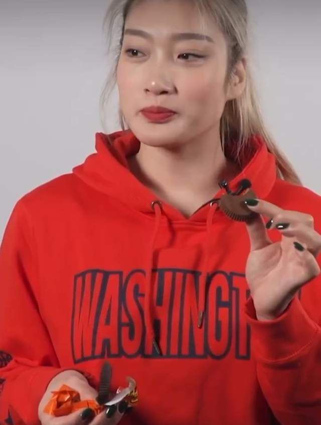 六德镇亲戚大妈