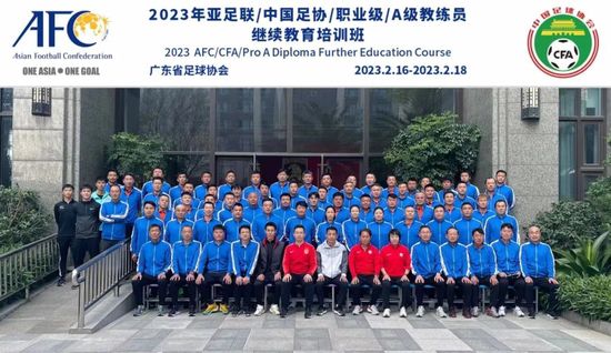 LadyGaga回应与库珀亲密表演引争议:真正的朋友 2019-02-28 据外媒报道，奥斯卡奖得主Lady Gaga终于打破沉默，回应了她与《一个明星的诞生》对手男星布莱德利·库珀在颁奖礼上引发争议的恩爱表演。