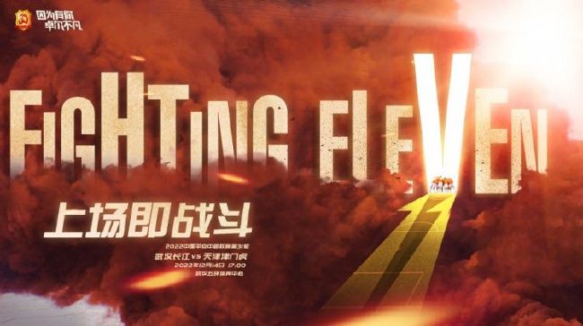 当天，她身着路易·威登红色羊皮大衣，手持Petite Malle系列手包，佩戴路易·威登首饰现身秀场，其超现实且极 奥兰多前妻可儿现身时装周 辣妈阿尔芭动人亮相 2014-02-27 当地时间2月26日，2014巴黎时装周（秋冬）某品牌秀场。