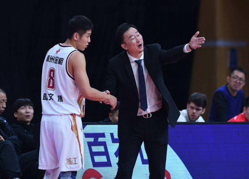 《腓尼基计划》角色海报 寡姐、本尼等亮相2025-05-28 《腓尼基计划》戛纳 本尼、林志玲、周冬雨等亮相2025-05-19 《长翅膀的东西》柏林首映 卷福和“儿子们”同框2025-02-19 本尼剧透不会出演《复联5》《奇异博士3》开发中2025-01-23 卷福《长翅膀的东西》首曝剧照 2025圣丹斯首映2024-12-12 卷福海王亮相2024东京漫展 二代GGAD同台重逢！